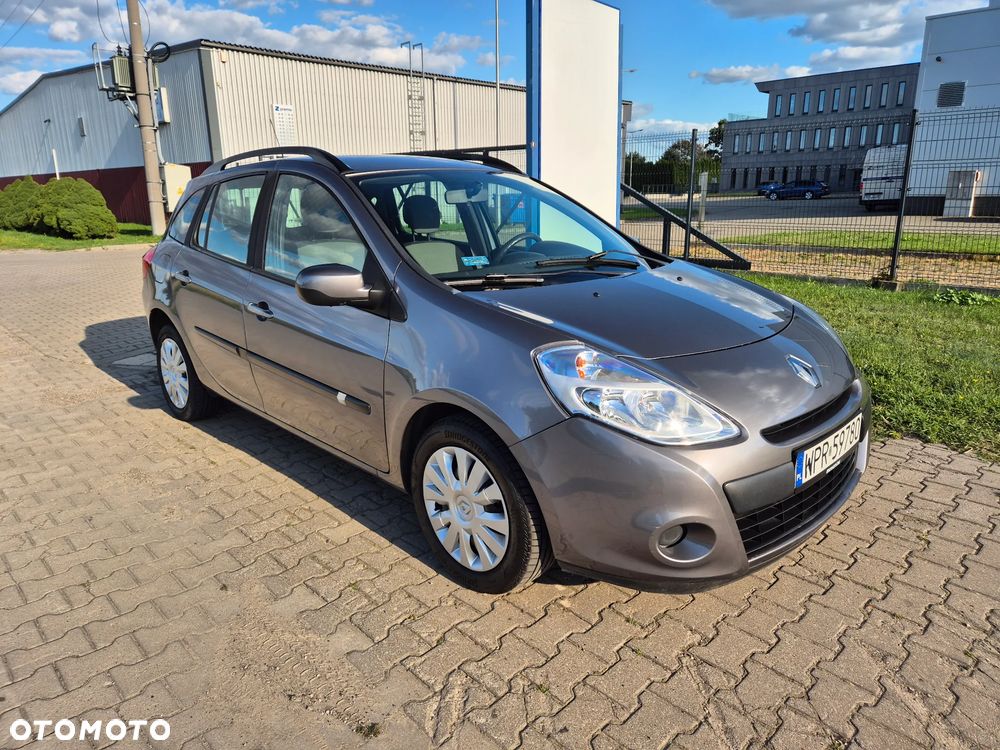 Renault Clio - 2