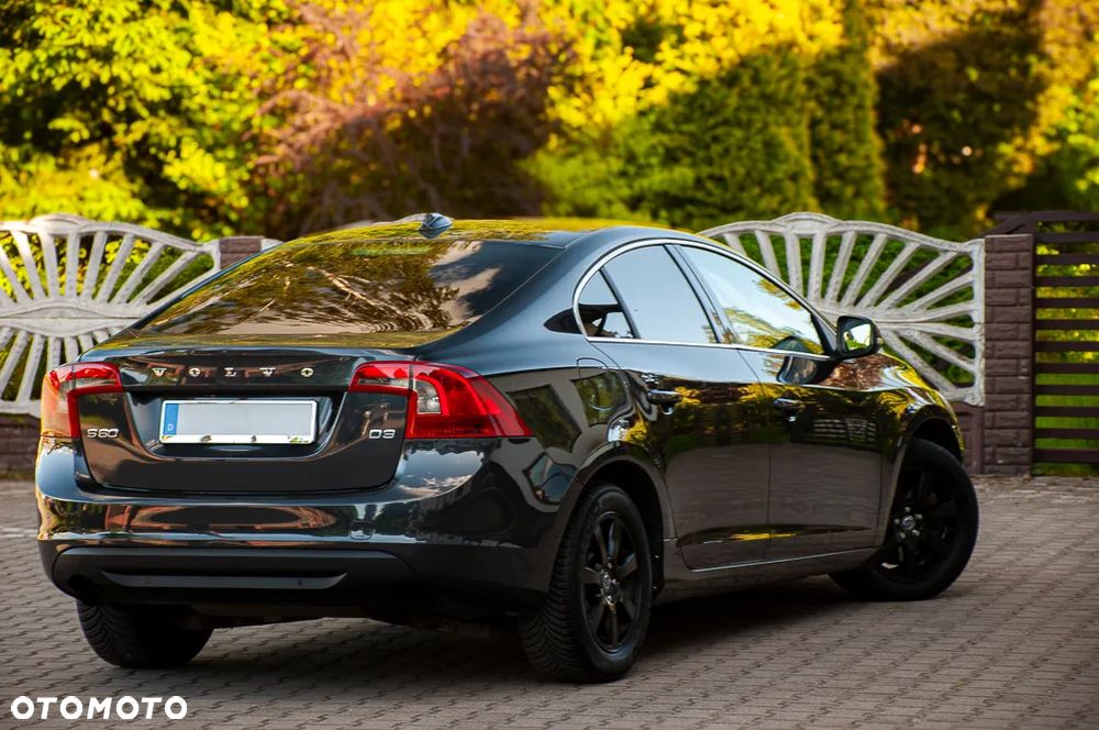 Volvo S60 D4 Summum - 3