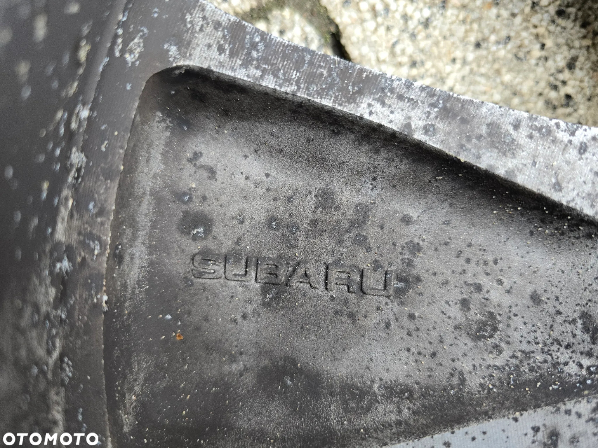 Koła SUBARU Forester SH Outback BR felgi Alumiowe Oryginał 7Jx17 et48 ch 56,1 opony 225/55r17 - 23
