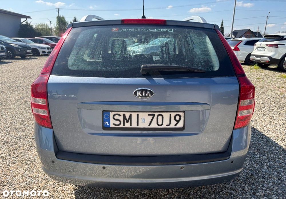 Kia Ceed - 5