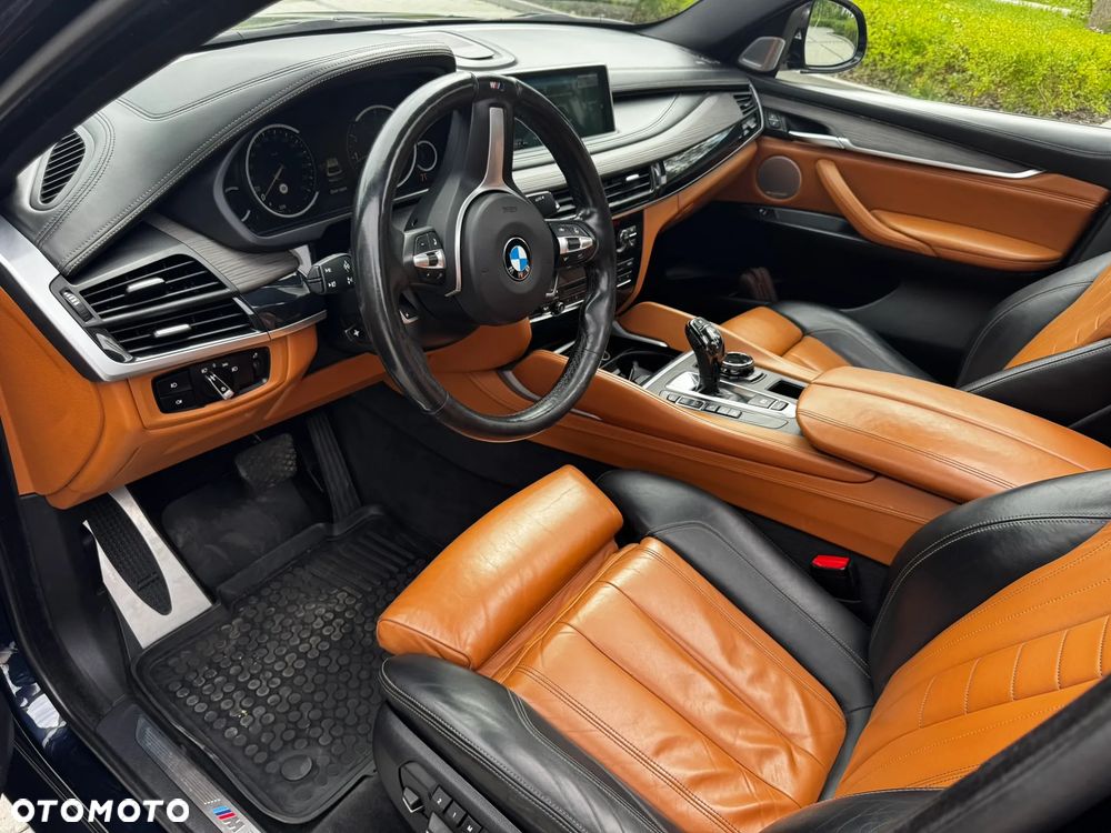 BMW X6 xDrive50i - 24