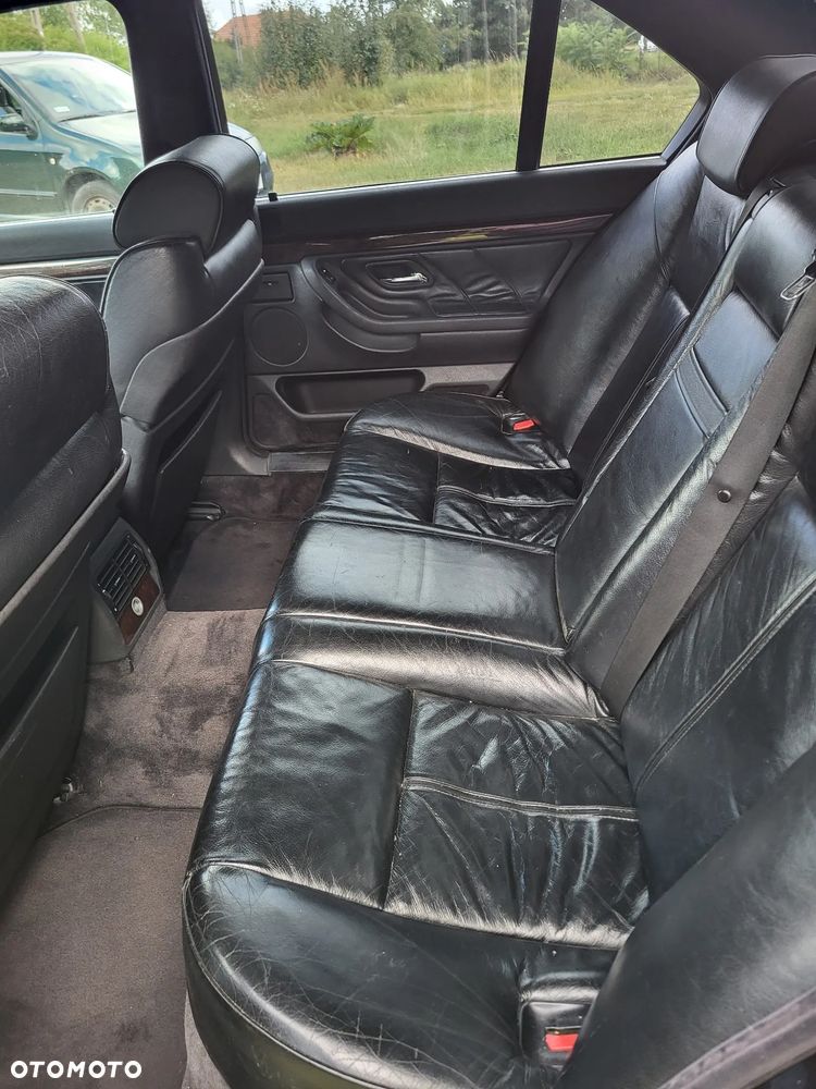 BMW Seria 7 740i - 18