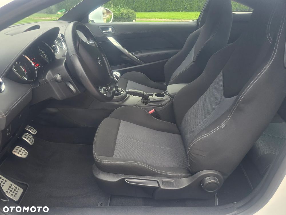 Peugeot RCZ - 13