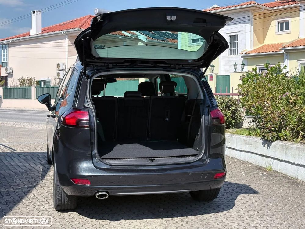 Opel Zafira 2.0 CDTI Cosmo - 24