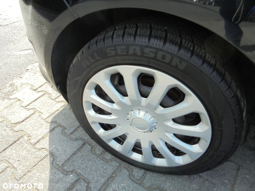 Ford Fiesta 1.25 Ambiente - 24