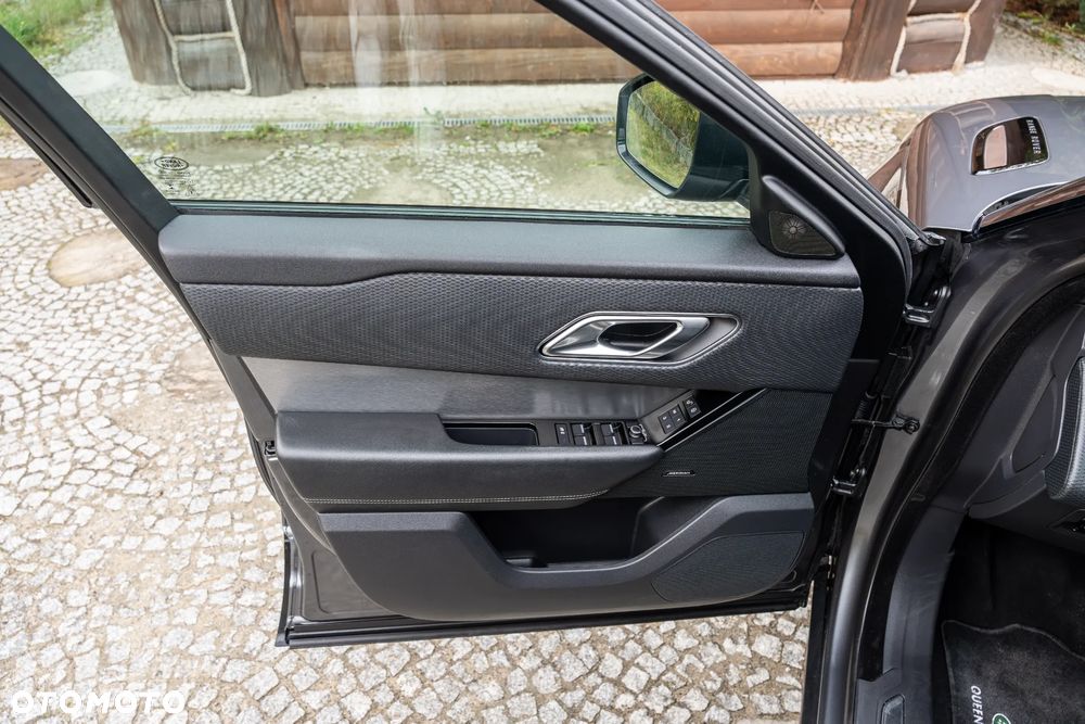 Land Rover Range Rover Velar 2.0d R-Dynamic S - 22