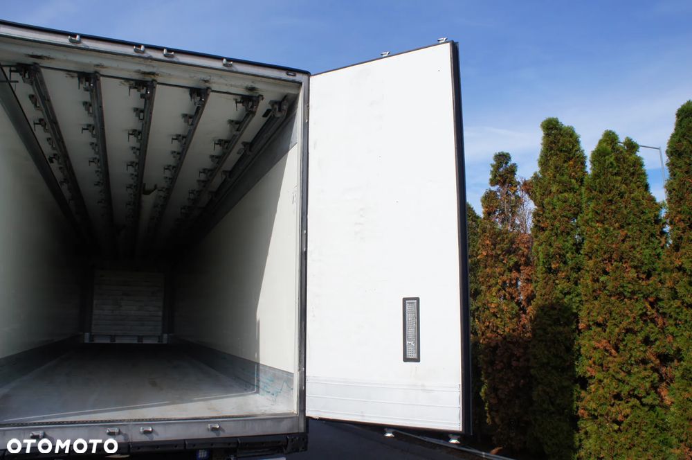 Schmitz Cargobull HAKÓWKA - 13