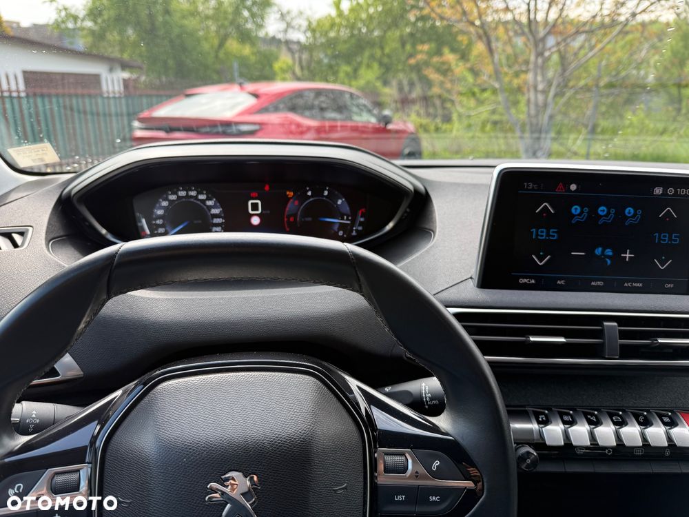 Peugeot 3008 1.6 BlueHDi Allure S&S - 6