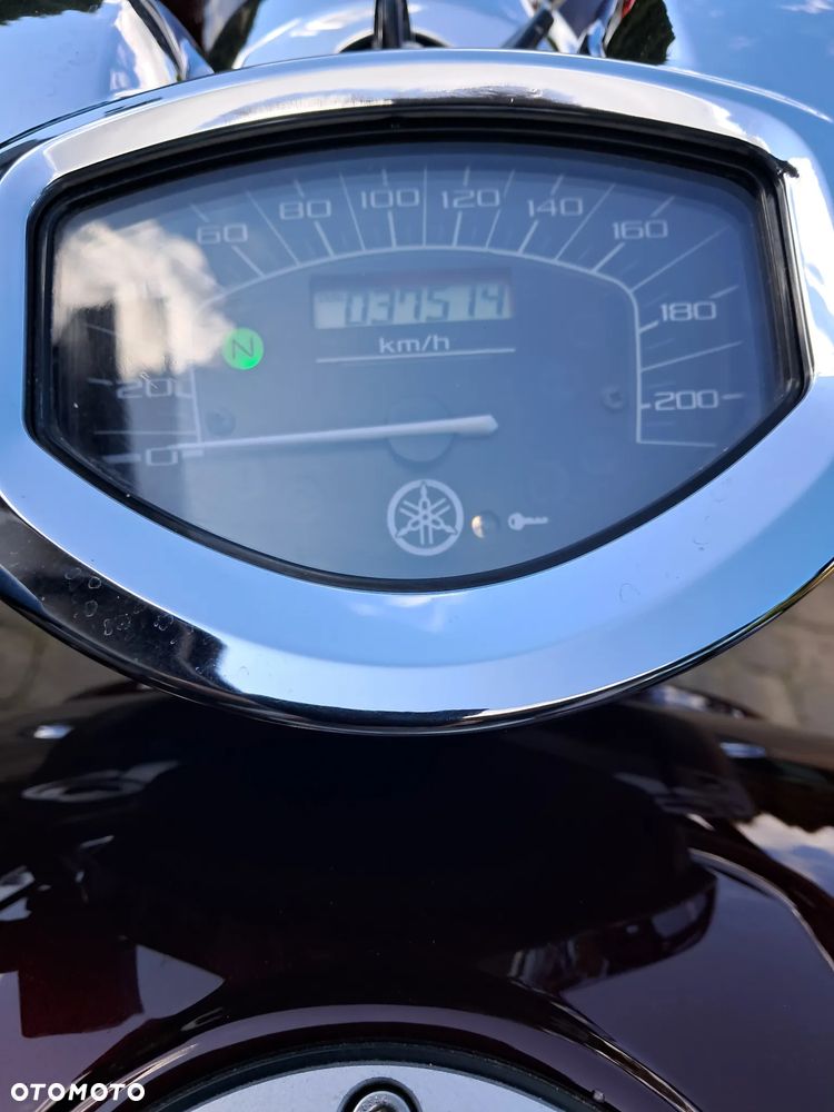 Yamaha XVS - 9