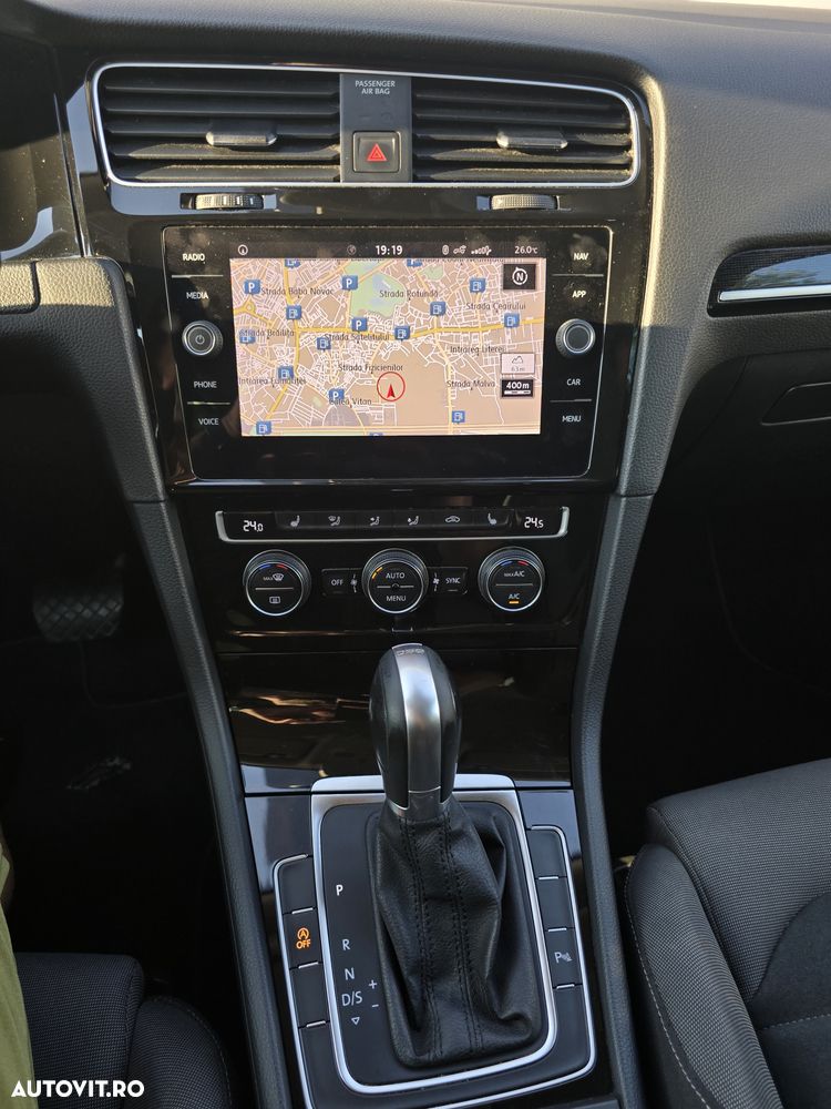 Volkswagen Golf 2.0 TDI (BlueMotion Technology) DSG Highline - 14