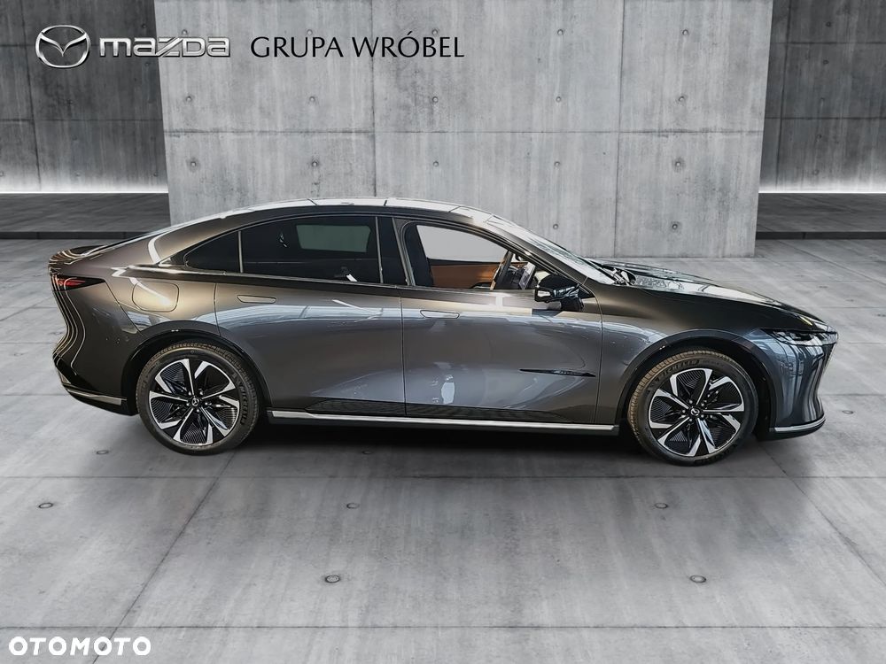 Mazda 6e 68.8kWh Takumi Plus - 4