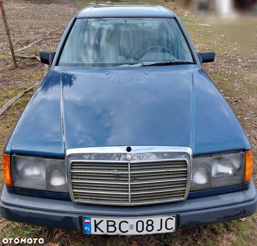 Mercedes-Benz W124 (1984-1993) - 1