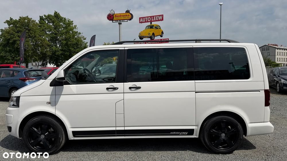 Volkswagen Multivan - 16
