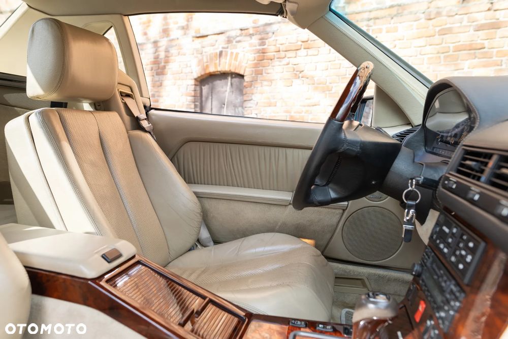 Mercedes-Benz SL - 9