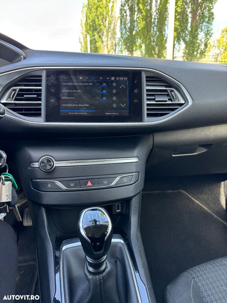 Peugeot 308 BlueHDi 130 Active Pack - 13