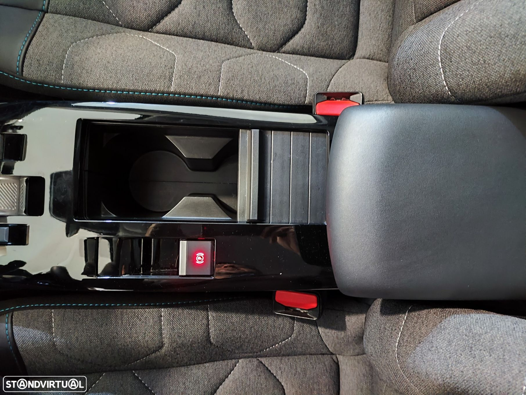Citroën C4 1.5 BlueHDi Feel Pack EAT8 - 21