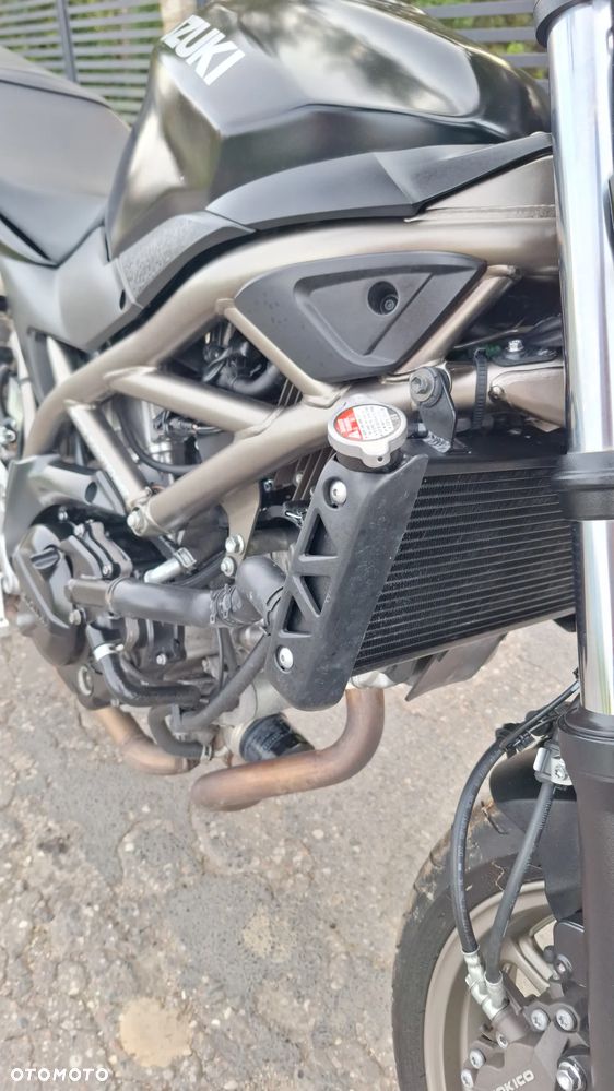 Suzuki SV - 23