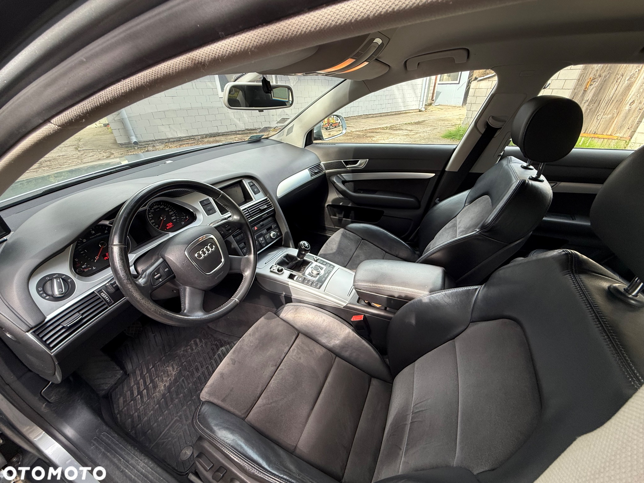 Audi A6 - 12
