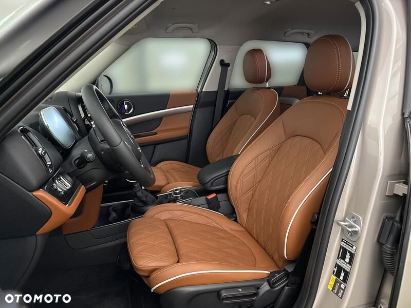 MINI Countryman Cooper SE ALL4 - 11