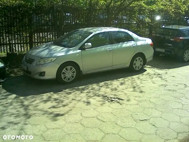 Toyota Corolla 1.4 D-4D Luna - 1