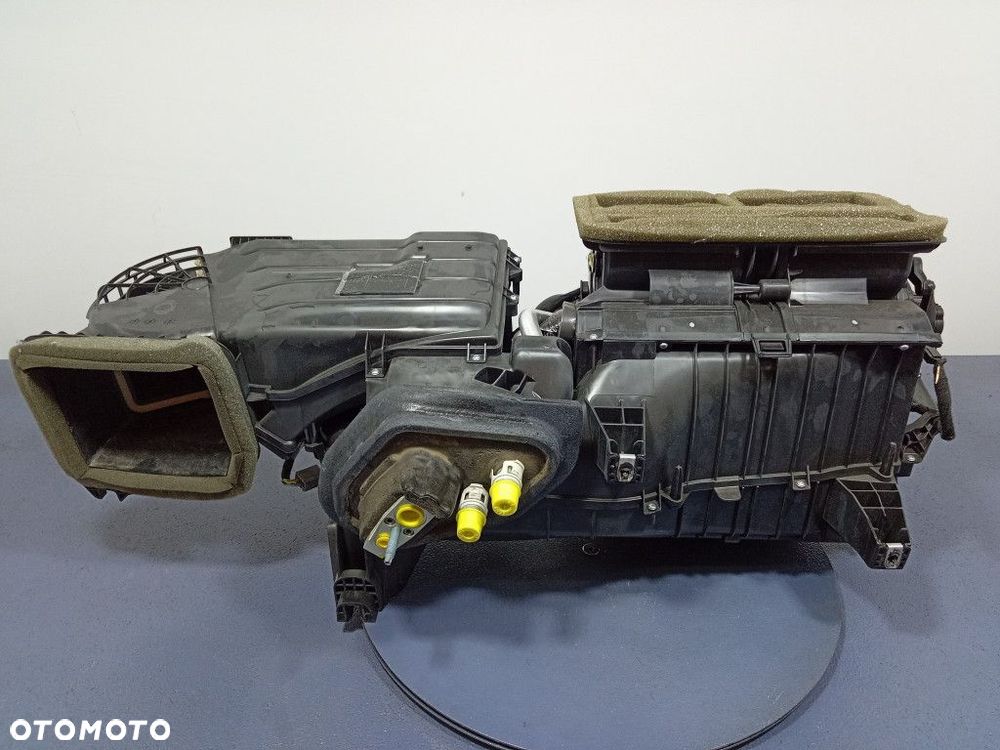 FORD MUSTANG VI 15- NAGRZEWNICA OBUDOWA EU GR3B-19B555-HM - 5