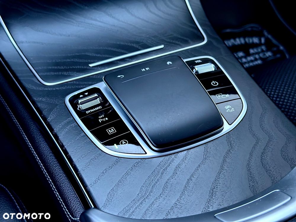 Mercedes-Benz GLC 220 d - 34