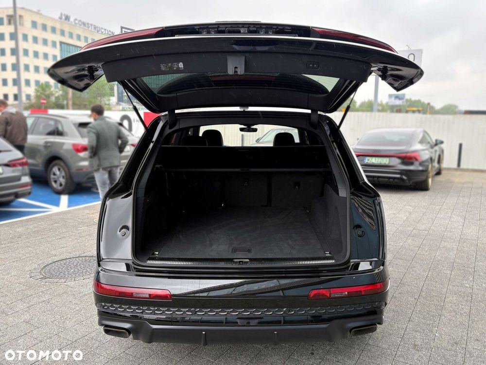 Audi Q7 - 6