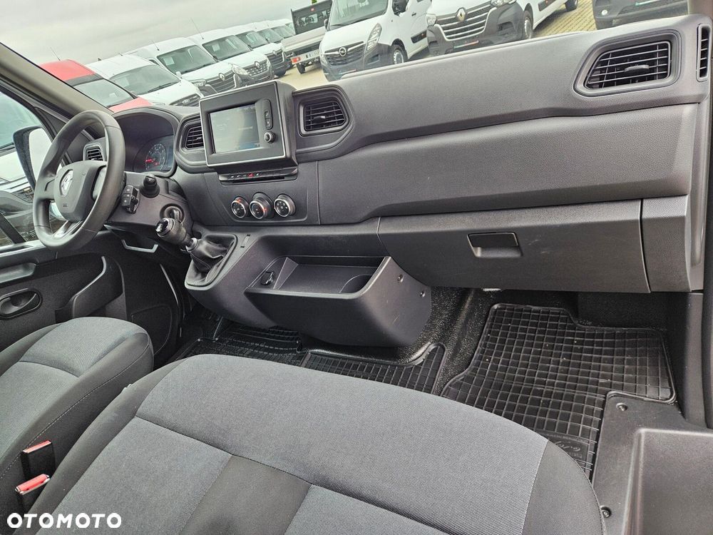 Renault Master L3H2 *109999zł Netto* Brygadówka 7 osób 2.3 dCi/150KM - 27