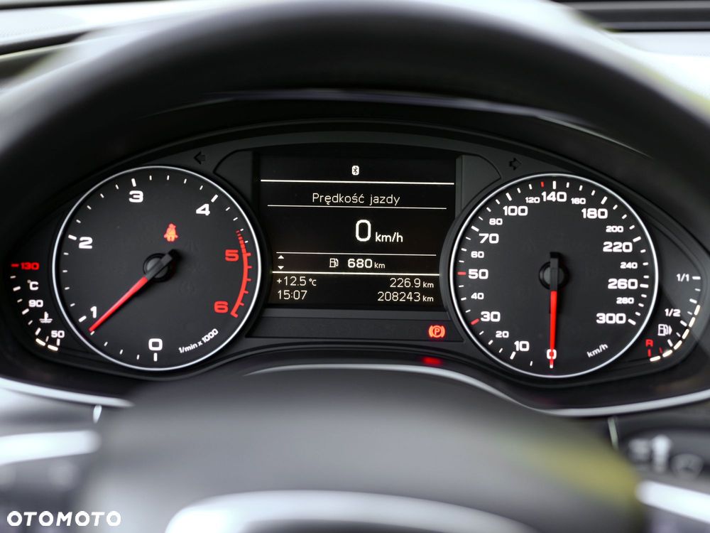 Audi A6 Avant - 29
