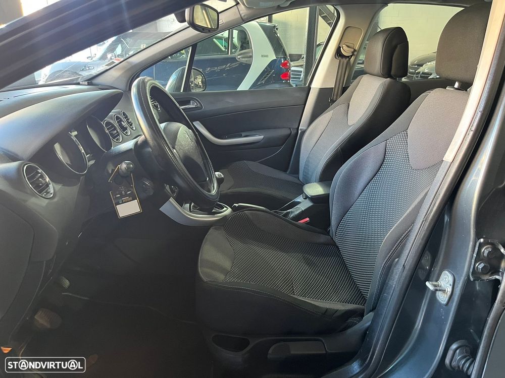 Peugeot 308 1.6 HDi Sport - 10