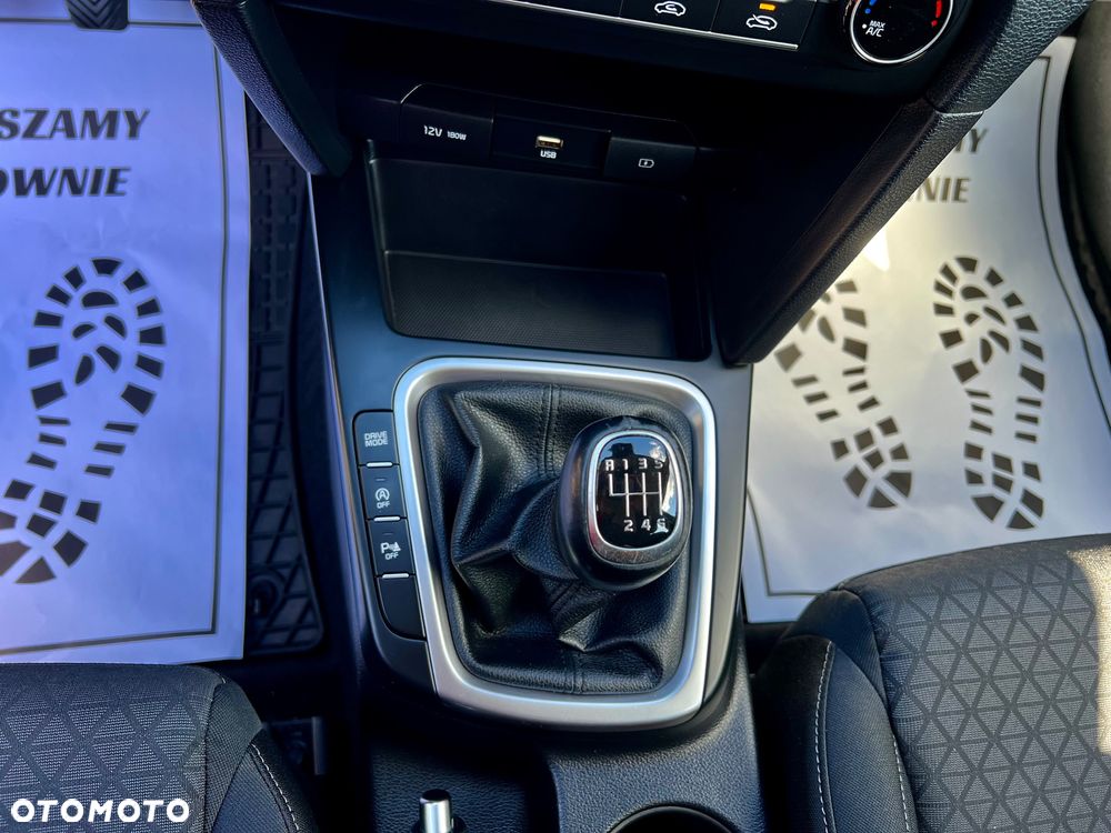 Kia Ceed 1.6 CRDi SCR L - 40