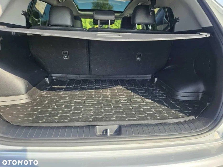Kia Sportage 2,0 CRDI AWD Dream-Team Edition - 8