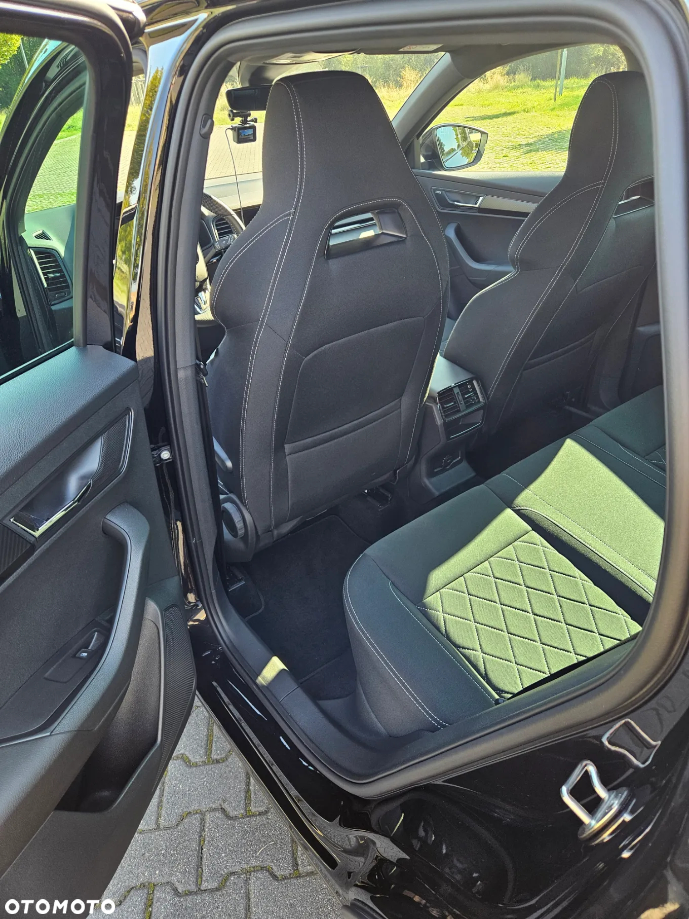 Skoda Karoq 1.5 TSI ACT 4x2 Sportline DSG - 10