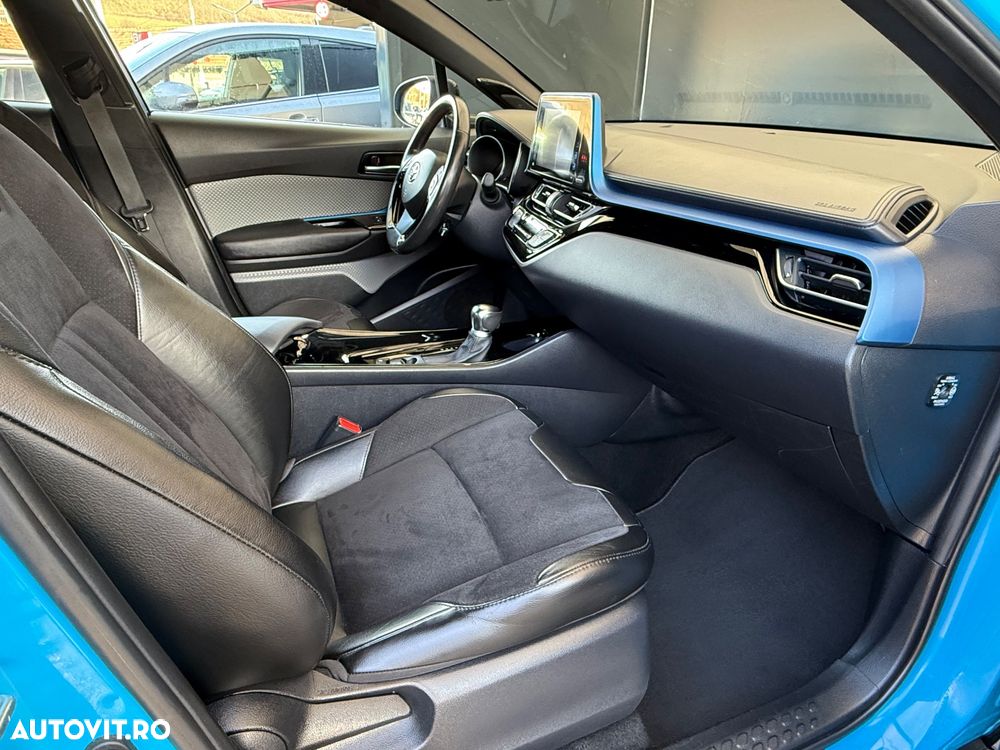 Toyota C-HR Hybrid Business-Edition - 13