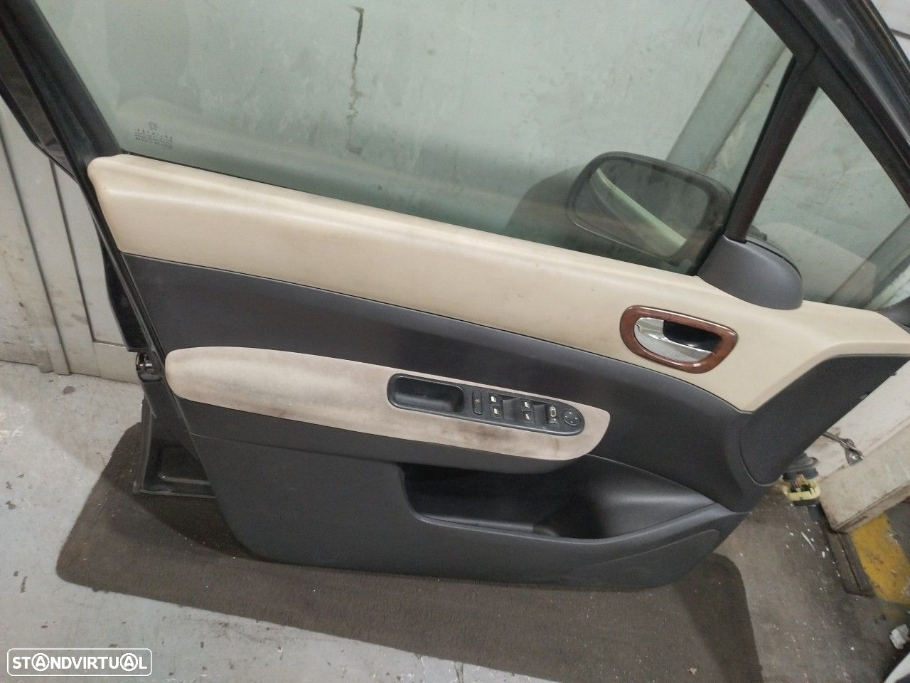 Porta Frente Esq Peugeot 307 (3A/C) - 4