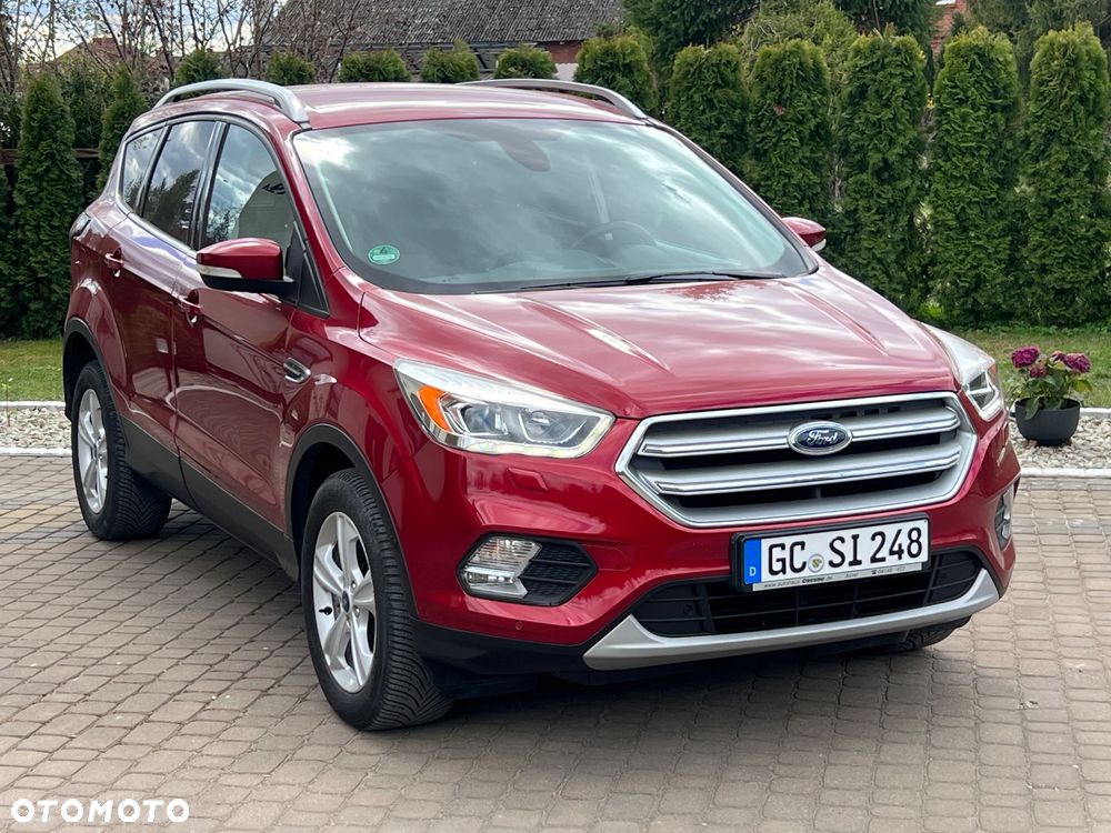Ford Kuga 2.0 TDCi 2x4 Titanium - 1