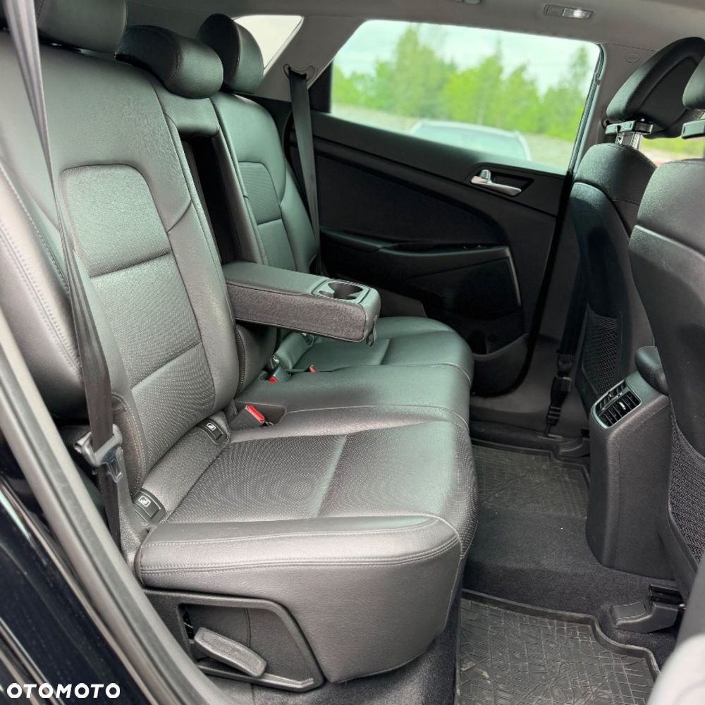 Hyundai Tucson - 32