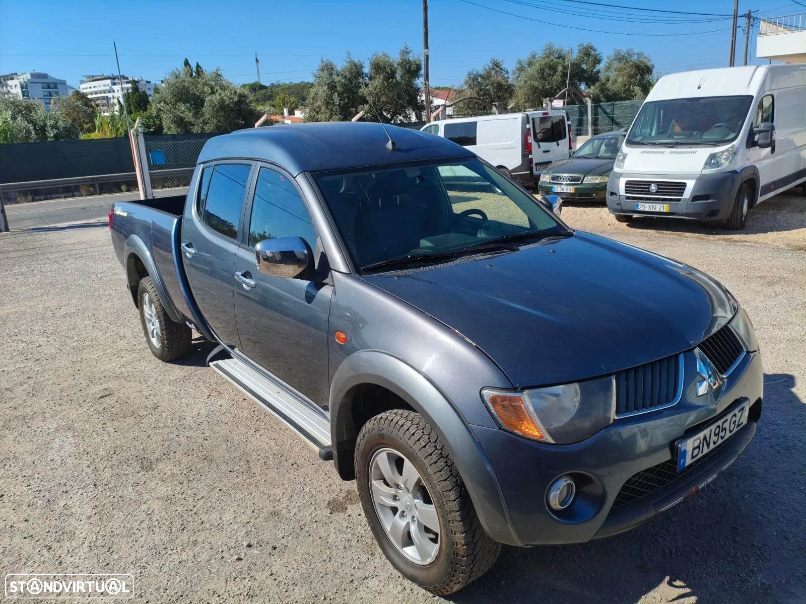 Mitsubishi L 200 4X4 LONGA - 1