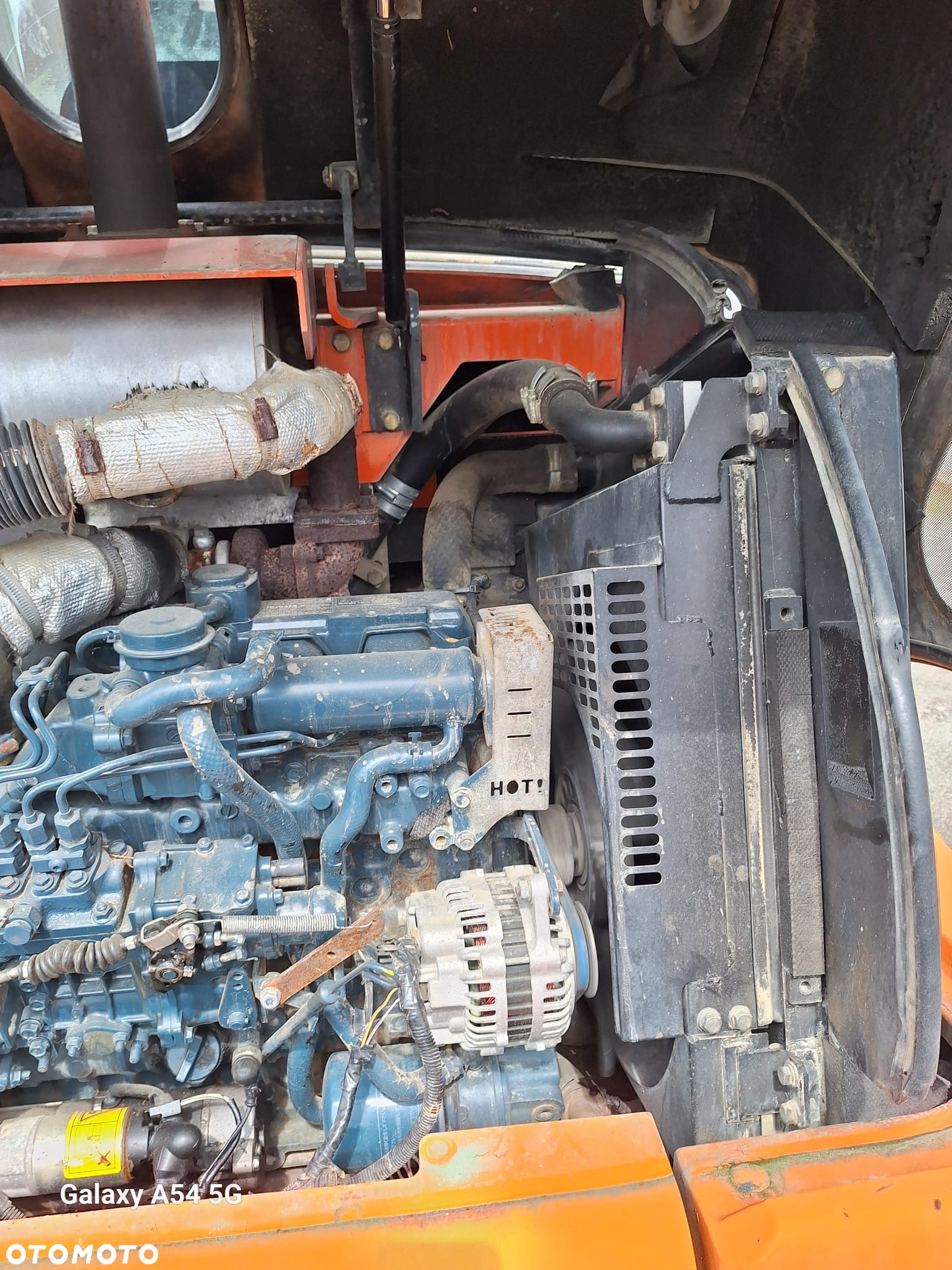 Hitachi ZW75 - 3