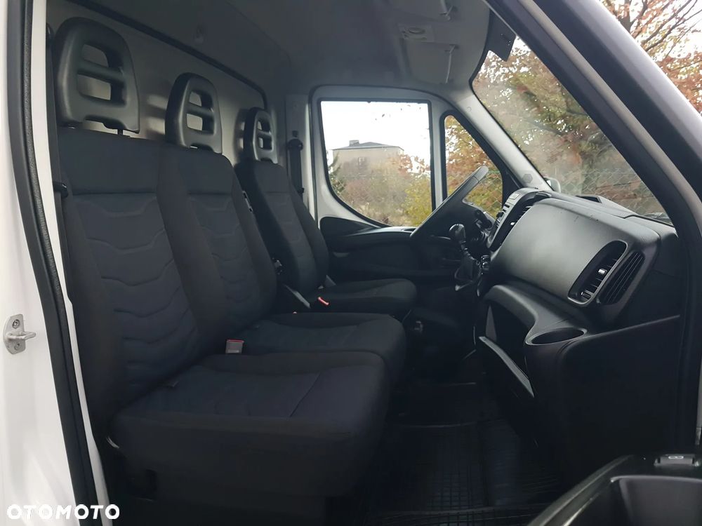 Iveco DAILY 6EP CHŁODNIA MROŹNIA IZOTERMA AGREGAT THERMO KING V-200 MAX GRZANIE 3,41x2,09x2,10 - 9