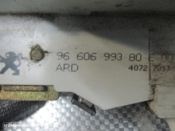 Fecho Porta Tras Dto Peugeot 407 Sw (6E_) - 4