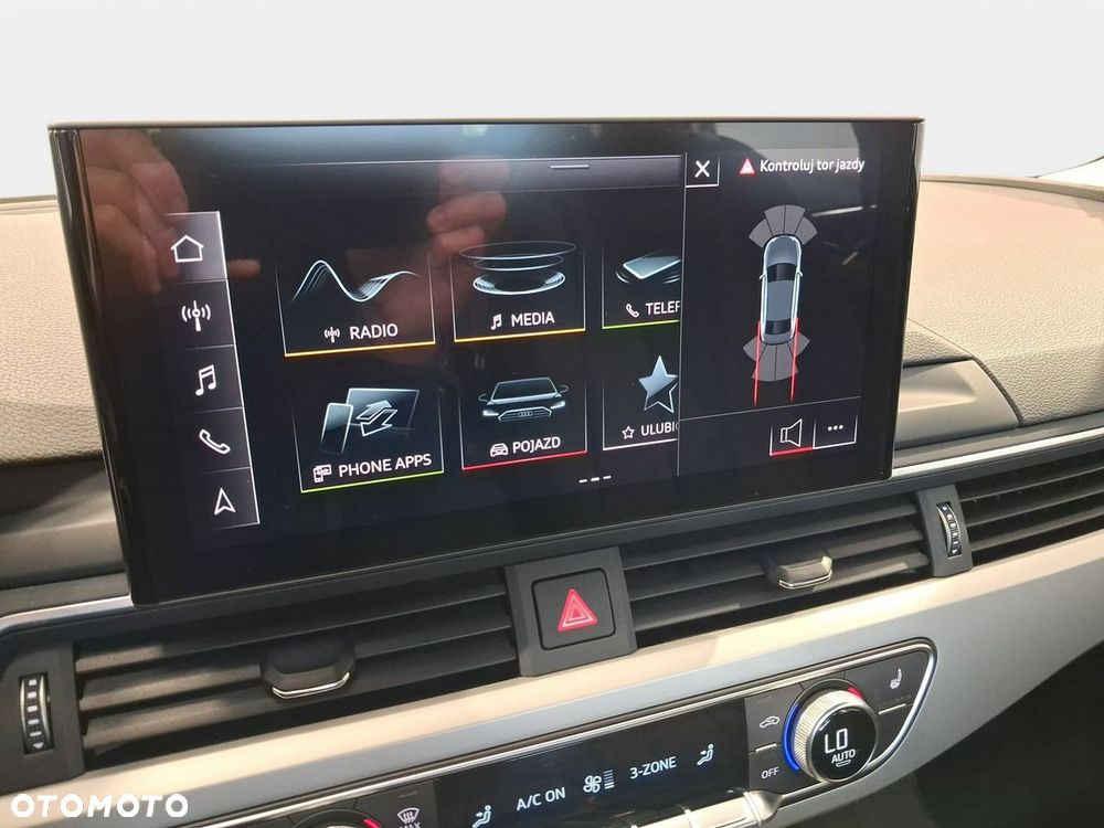 Audi A4 Limousine - 21