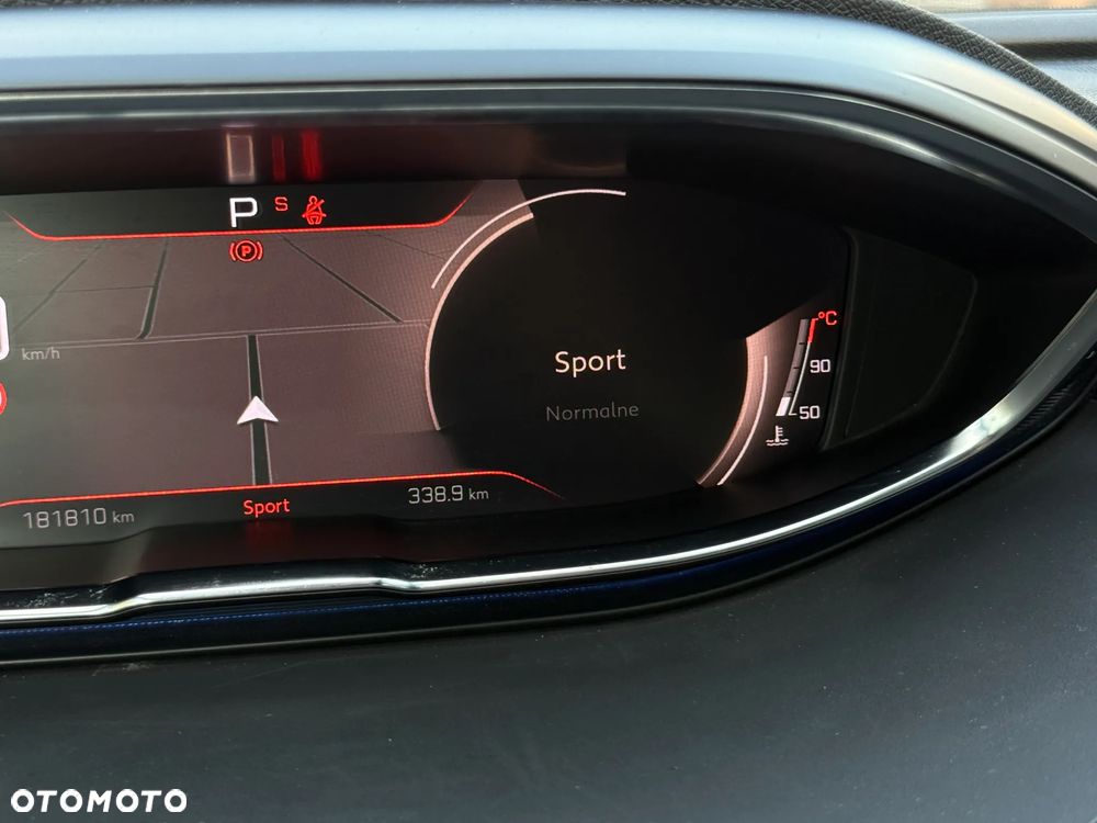 Peugeot 3008 1.5 BlueHDi GT Pack S&S EAT8 - 28