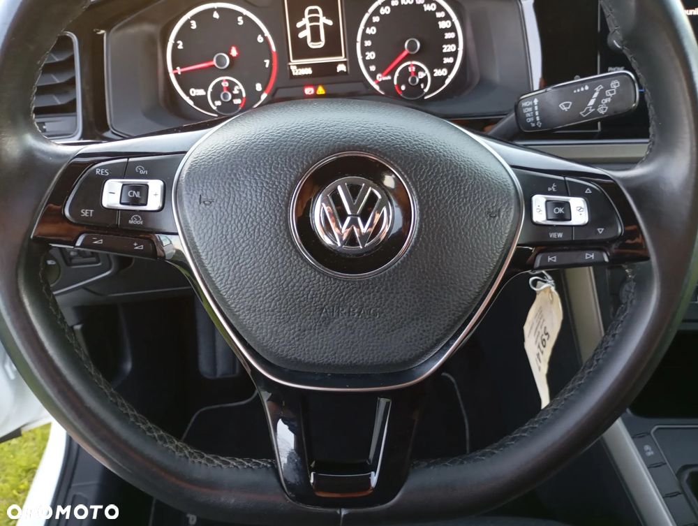 Volkswagen Polo - 16