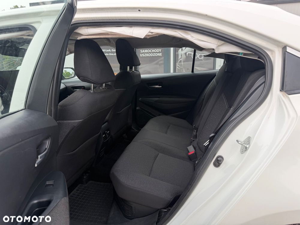 Toyota Corolla 1.8 Hybrid Comfort - 17