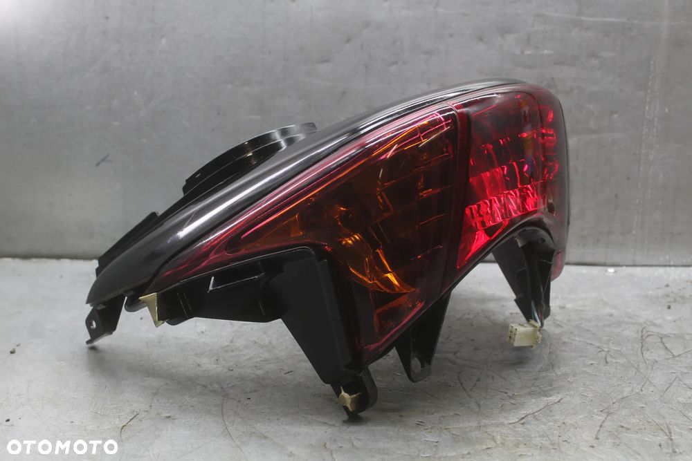 Honda Lead 110 lampa tył tylna - 2