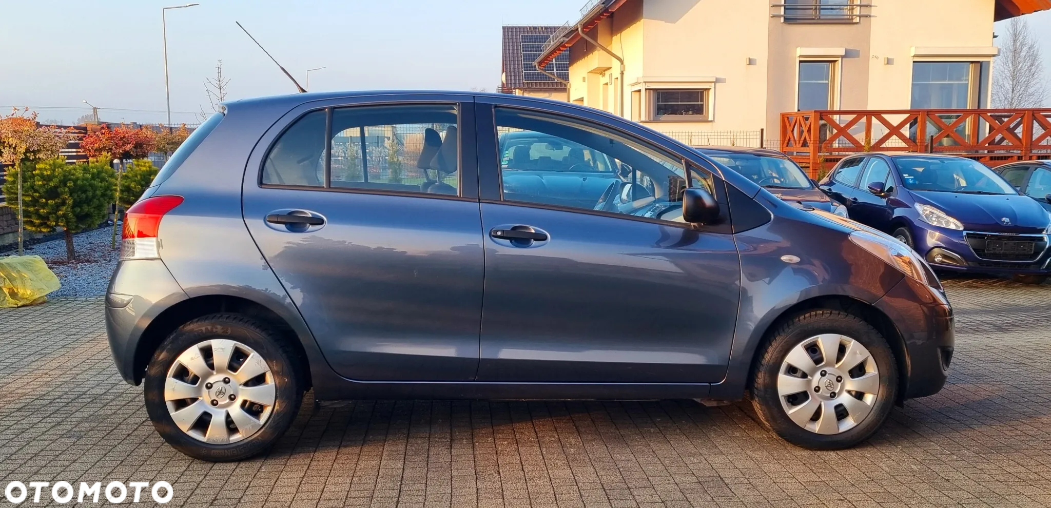 Toyota Yaris 1.0 Active - 4