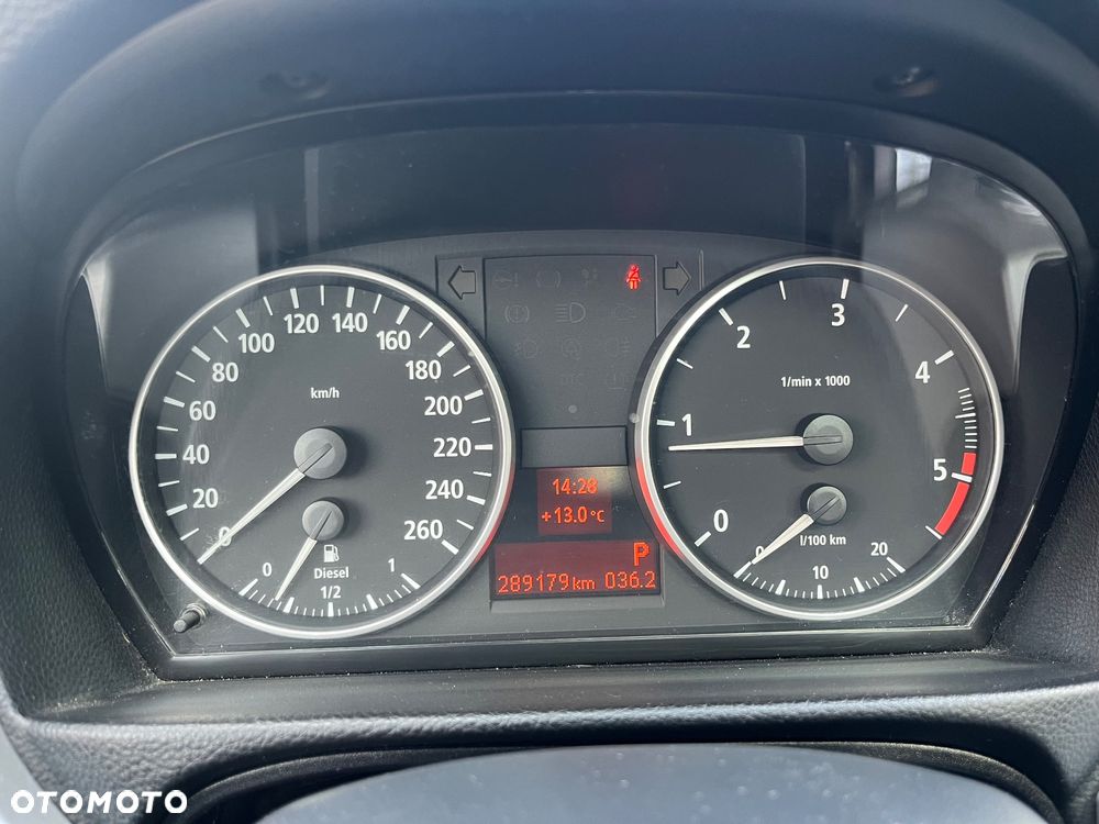 BMW Seria 3 320d DPF - 12