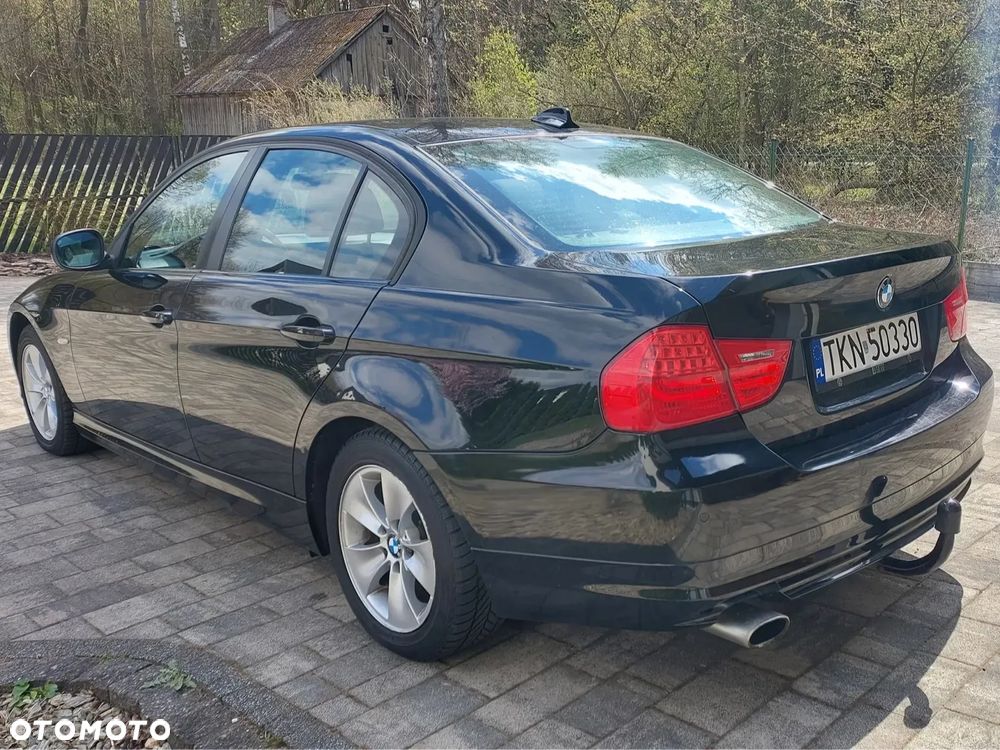 BMW Seria 3 318d DPF Edition Exclusive - 4