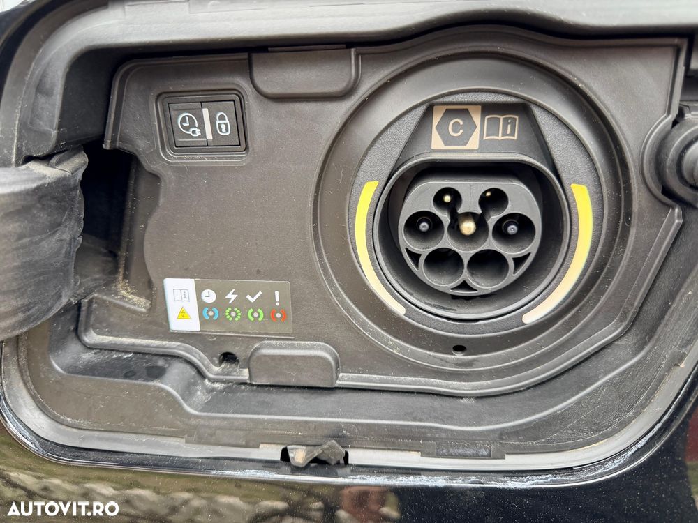 Peugeot 3008 PHEV 180 EAT8 Allure Pack - 16